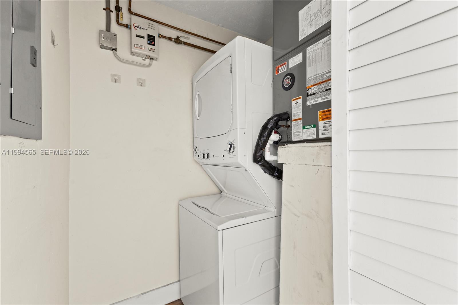 6121 Southwest 40th Court, Unit B Miramar, FL 33023 - Photo 14 of 15