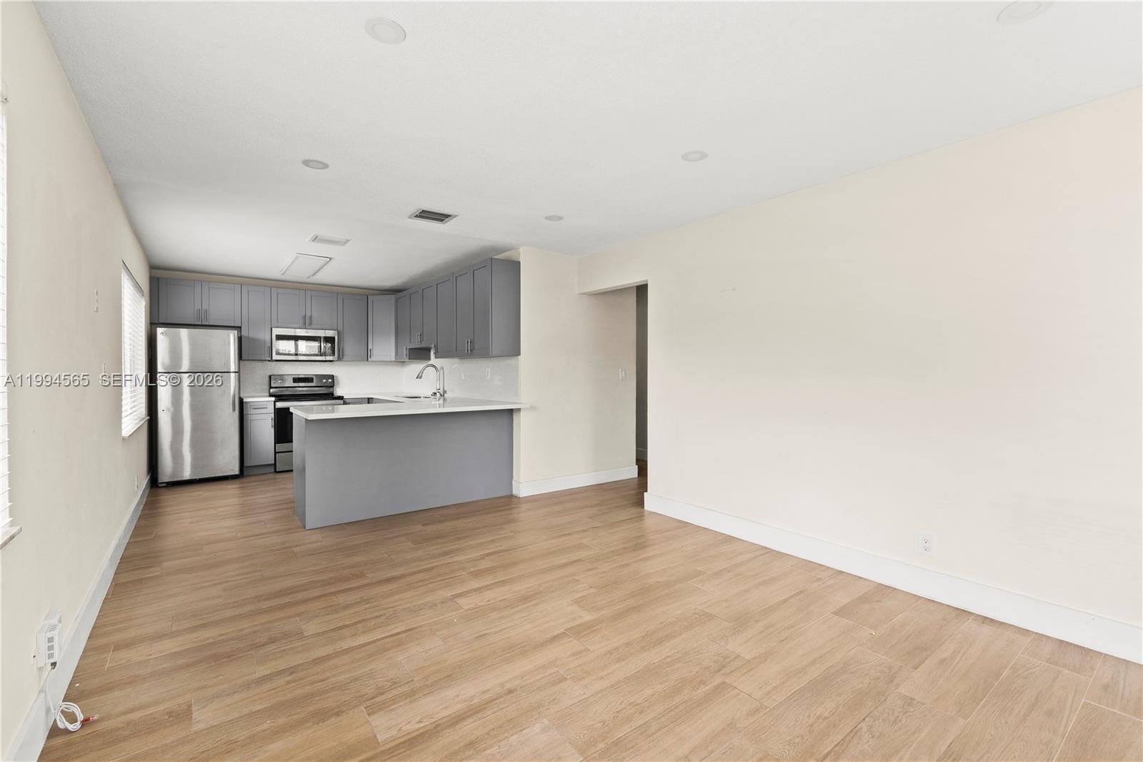 6121 Southwest 40th Court, Unit B Miramar, FL 33023 - Photo 7 of 15