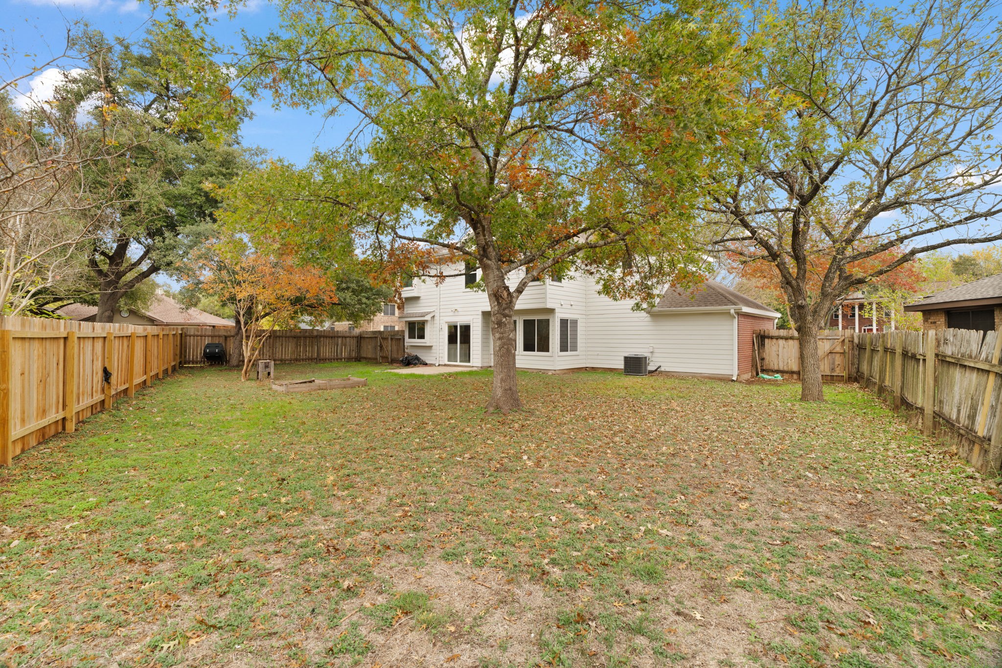 11600 Gun Powder Court Austin, TX 78748 - Photo 26 of 40 Another View Of Spacious Back Yard.