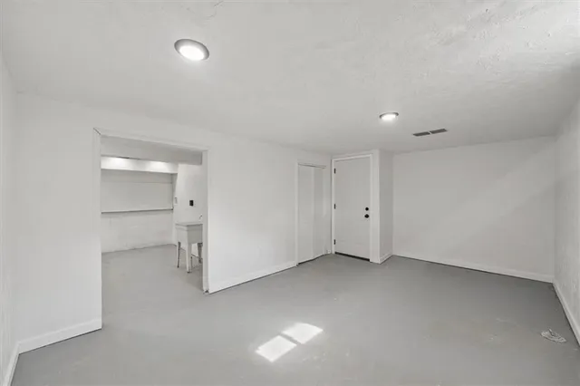 $244,000 | 8304 East 106th Street, Kansas City, MO 64134