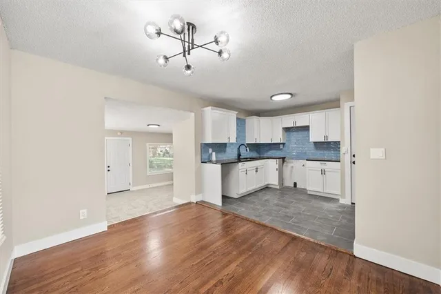 $244,000 | 8304 East 106th Street, Kansas City, MO 64134