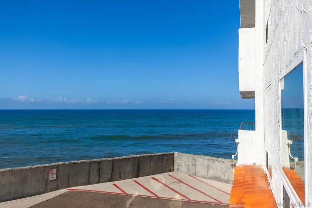 $1,075,000 | 4878 Pescadero Avenue, Unit 103, San Diego, CA 92107