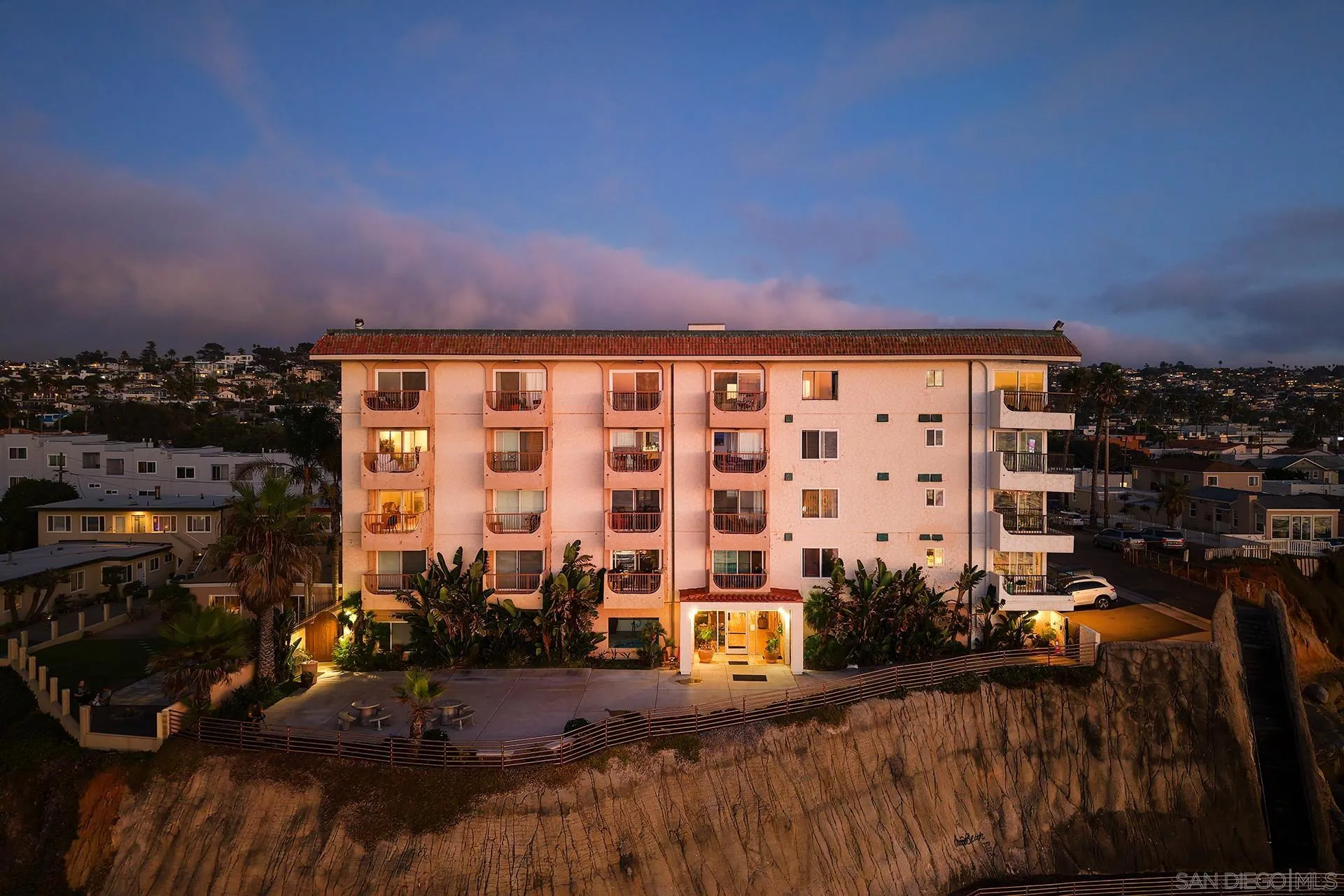 4878 Pescadero Avenue, Unit 103 San Diego, CA 92107 - Photo 38 of 72