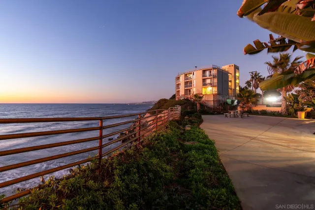 $1,075,000 | 4878 Pescadero Avenue, Unit 103, San Diego, CA 92107