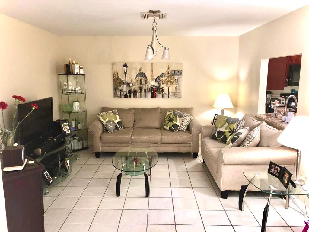 8930 Southwest 19th Street, Unit E Boca Raton, FL 33433 - Photo 6 of 15 LIVING ROOM