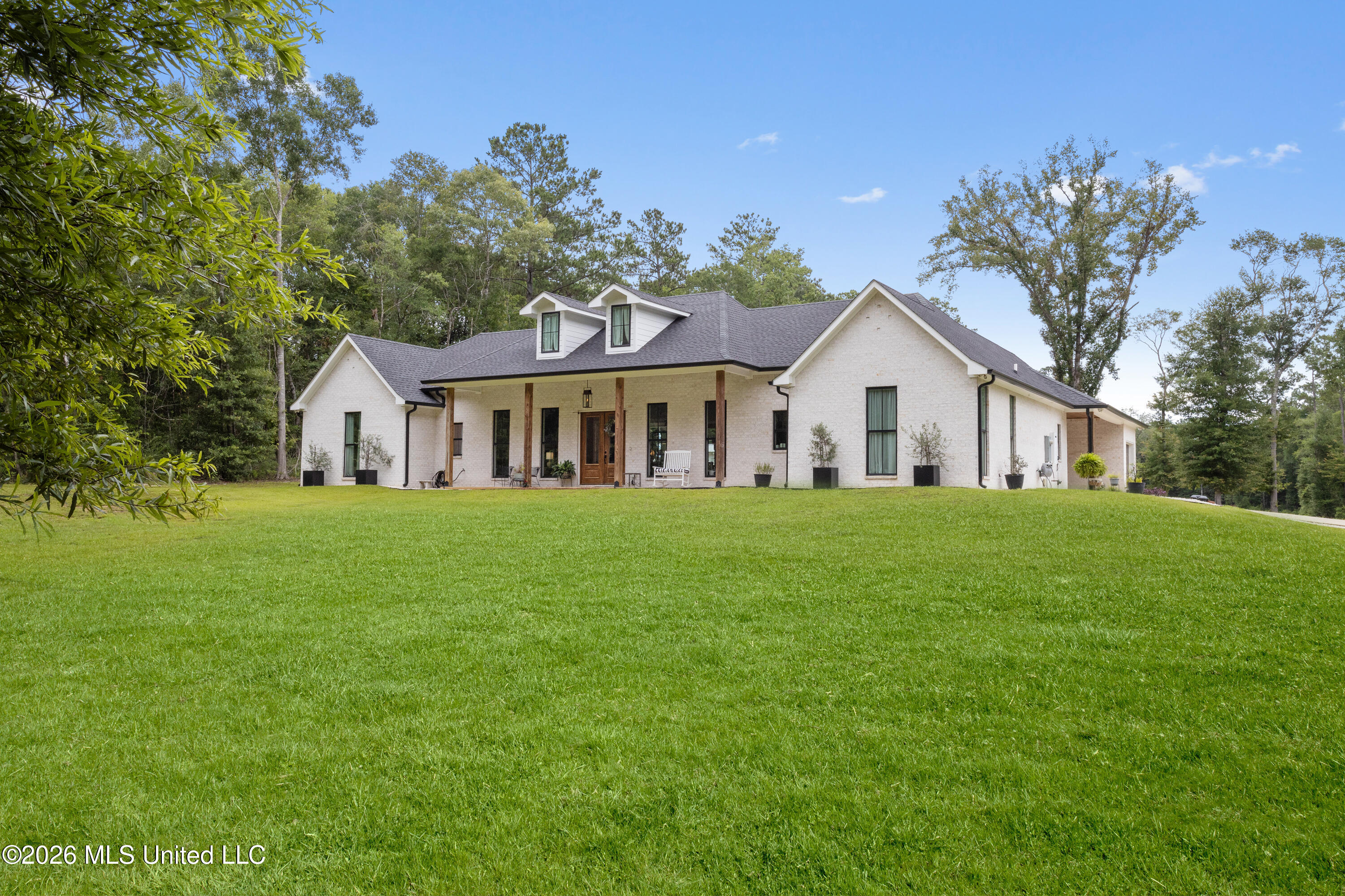 16900 Old River Road Vancleave, MS 39565 - Photo 5 of 77 00005