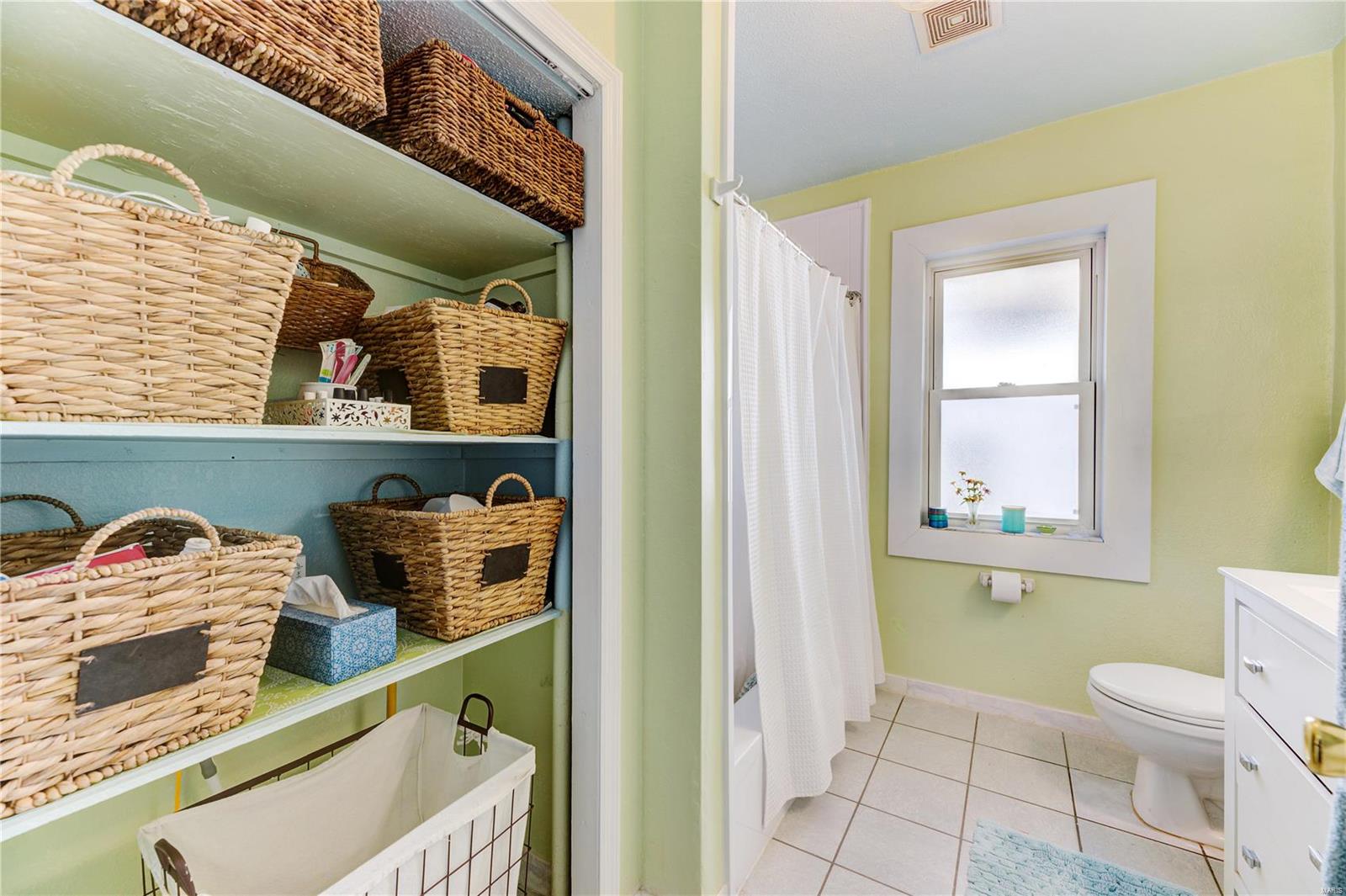 2944 Ridgeway Avenue St. Louis, MO 63114 - Photo 14 of 21 Gallery Image 14