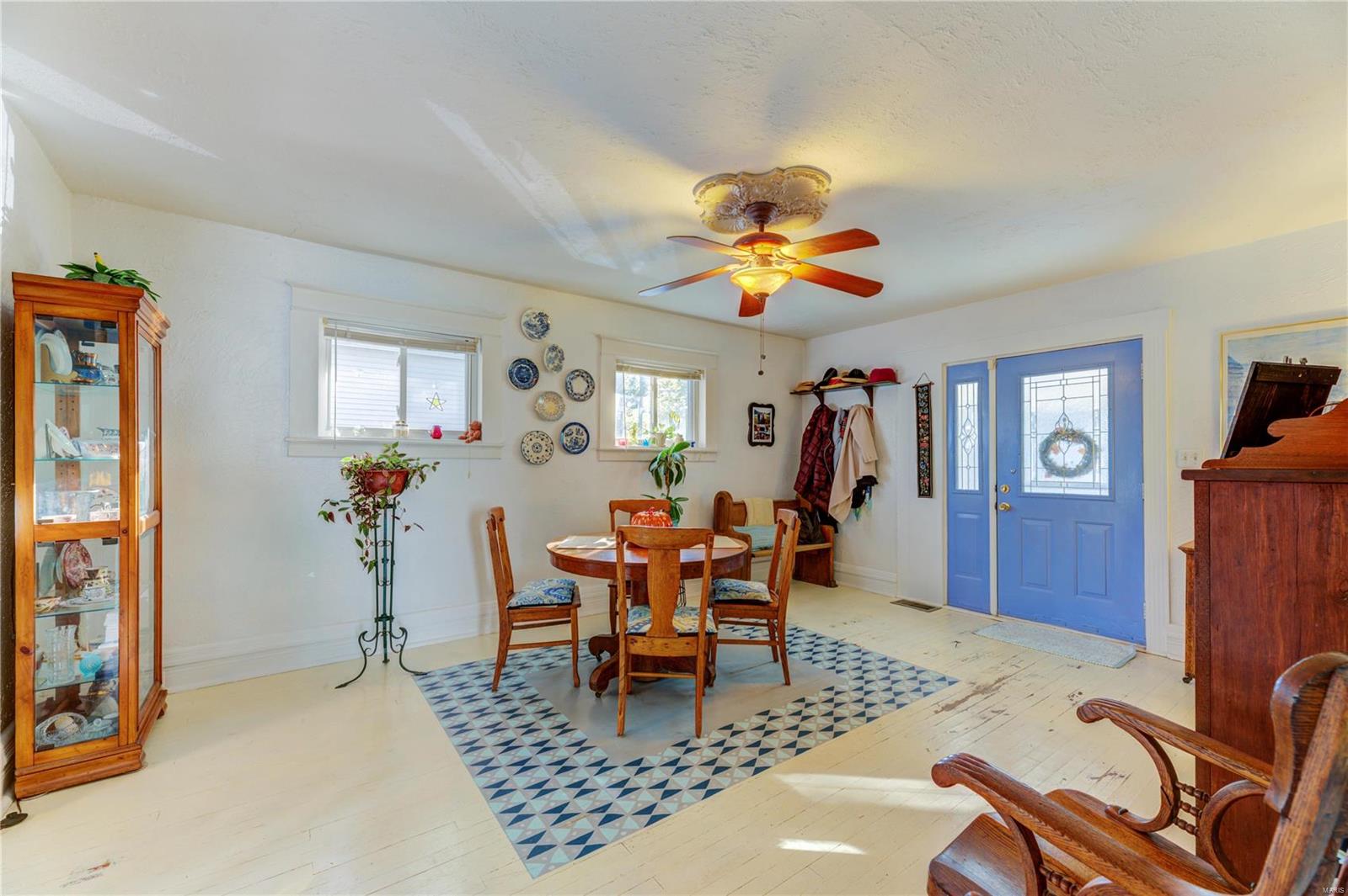 2944 Ridgeway Avenue St. Louis, MO 63114 - Photo 4 of 21 Gallery Image 4