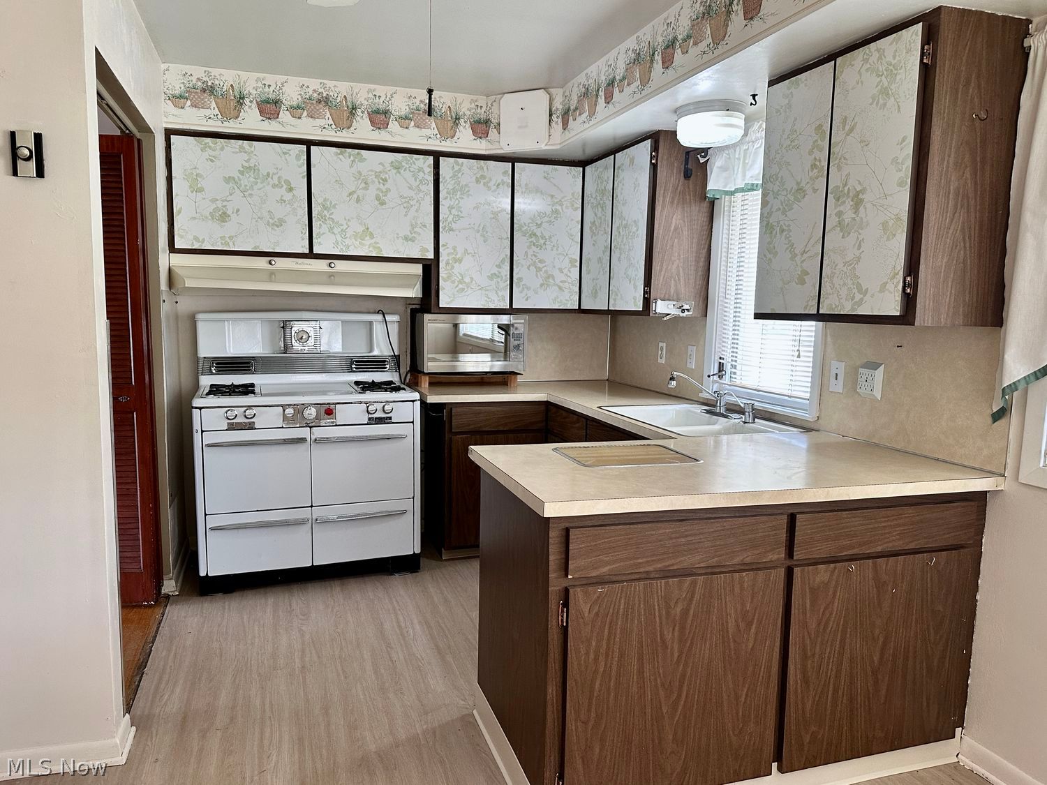 6265 Springwood Road Parma Heights, OH 44130 - Photo 21 of 31 Gallery Image 21