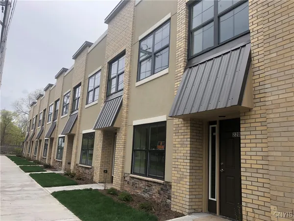 $2,100 | 224 Chapel Street, Manlius, NY 13066