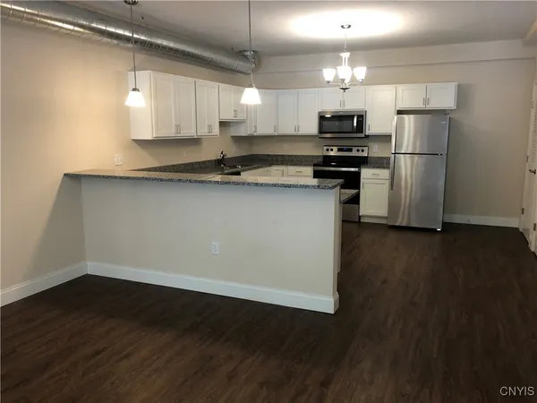 $2,100 | 224 Chapel Street, Manlius, NY 13066