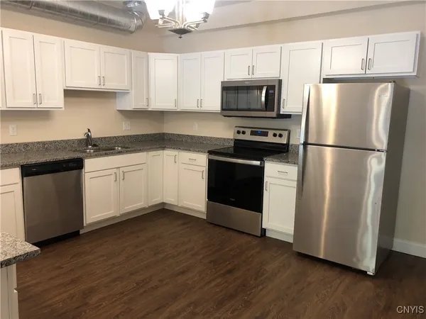 $2,100 | 224 Chapel Street, Manlius, NY 13066