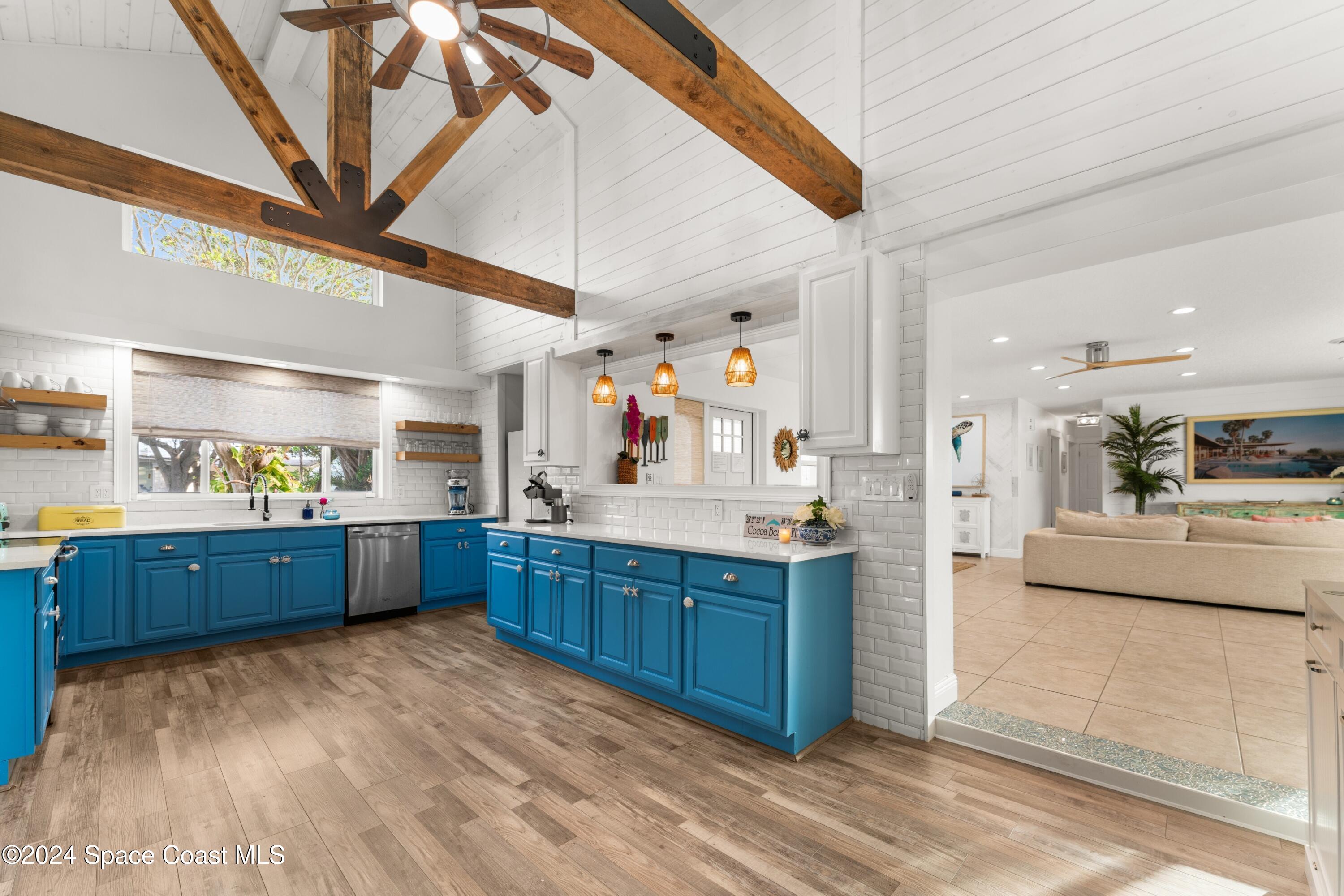 905 Trinidad Road Cocoa Beach, FL 32931 - Photo 10 of 60 A7R01358
