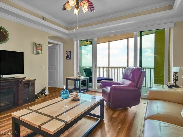 $415,000 | 2743 First Street, Unit 2004, Fort Myers, FL 33916