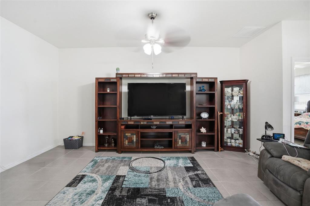 13635 Hunting Creek Place Spring Hill, FL 34609 - Photo 11 of 36