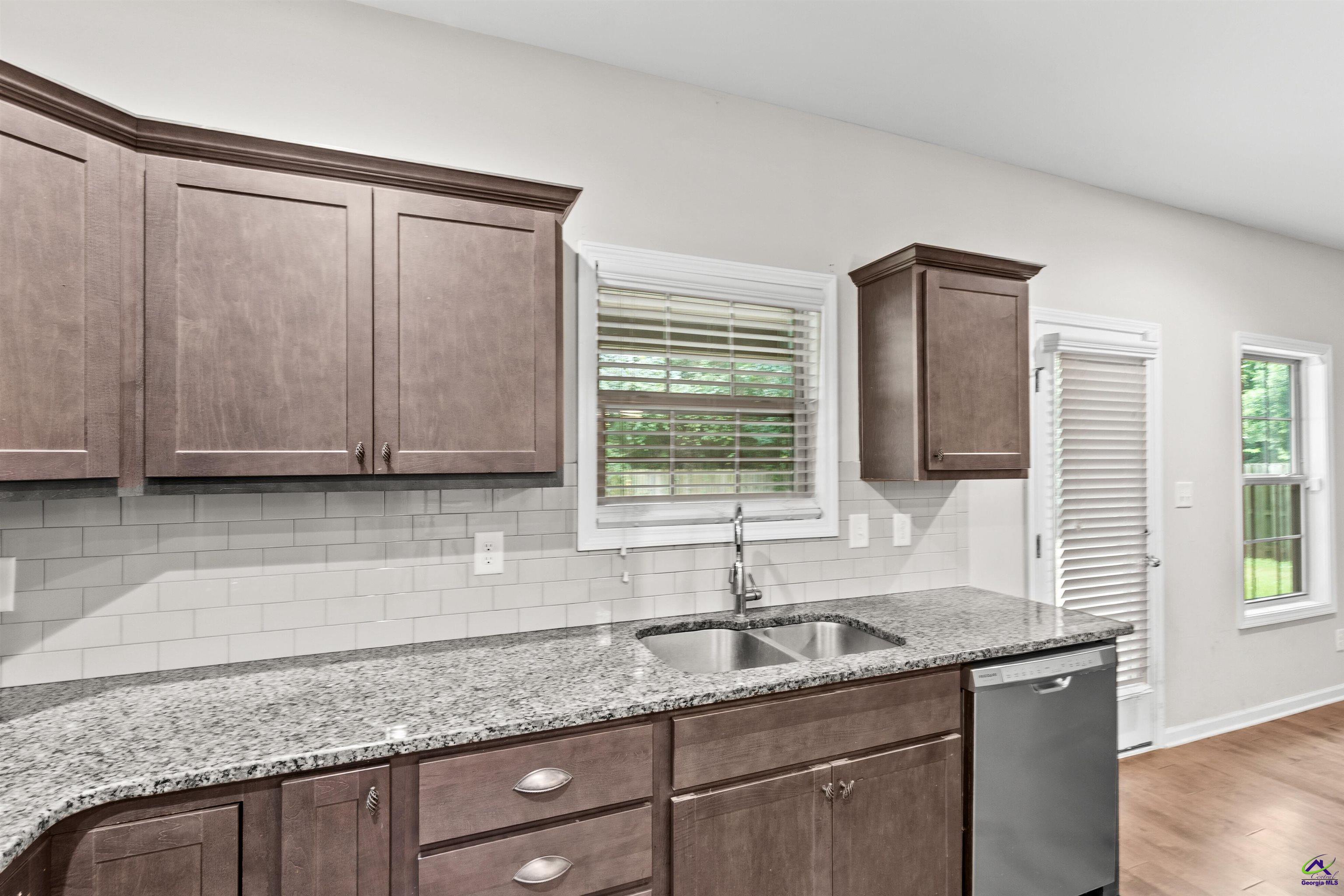 209 Dog Fennel Lane Perry, GA 31069 - Photo 21 of 45