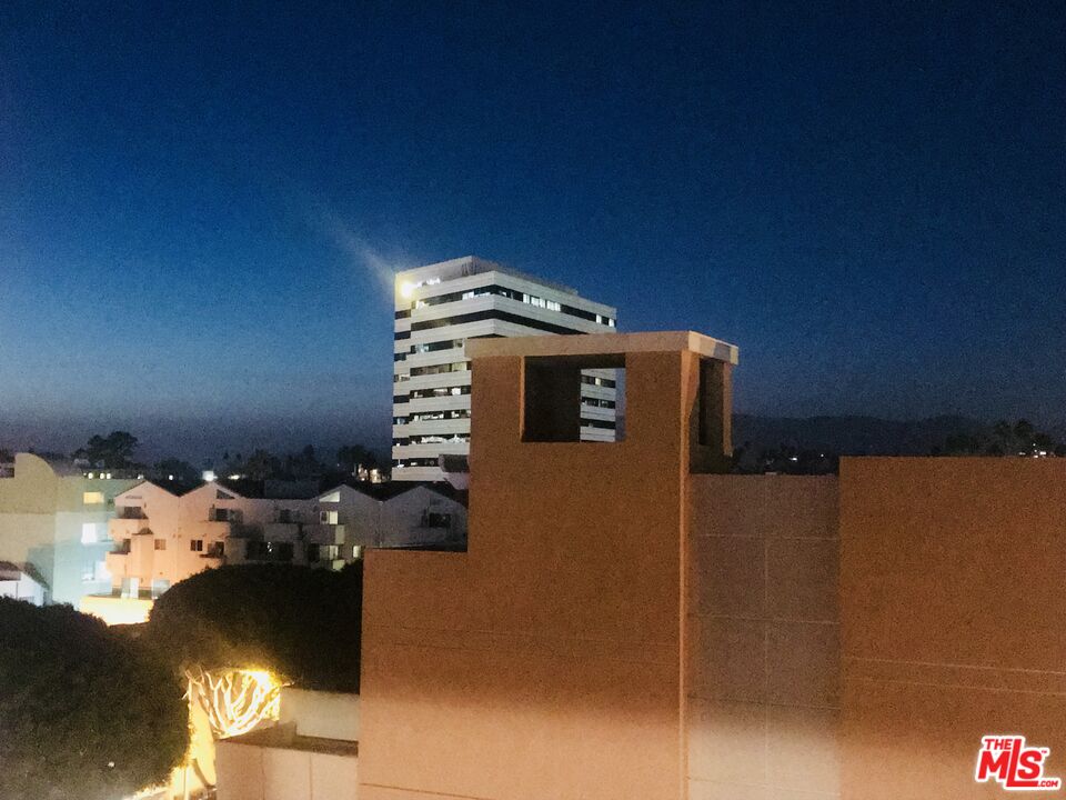 1241 5th Street, Unit 502 Santa Monica, CA 90401 - Photo 27 of 33