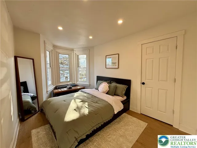 $425,000 | 616 Valley Street, Easton, PA 18042