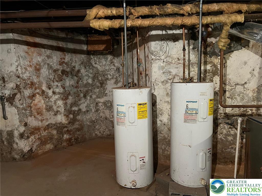 616 Valley Street Easton, PA 18042 - Photo 32 of 34