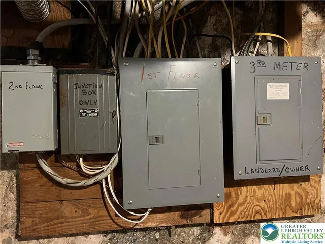 $425,000 | 616 Valley Street, Easton, PA 18042