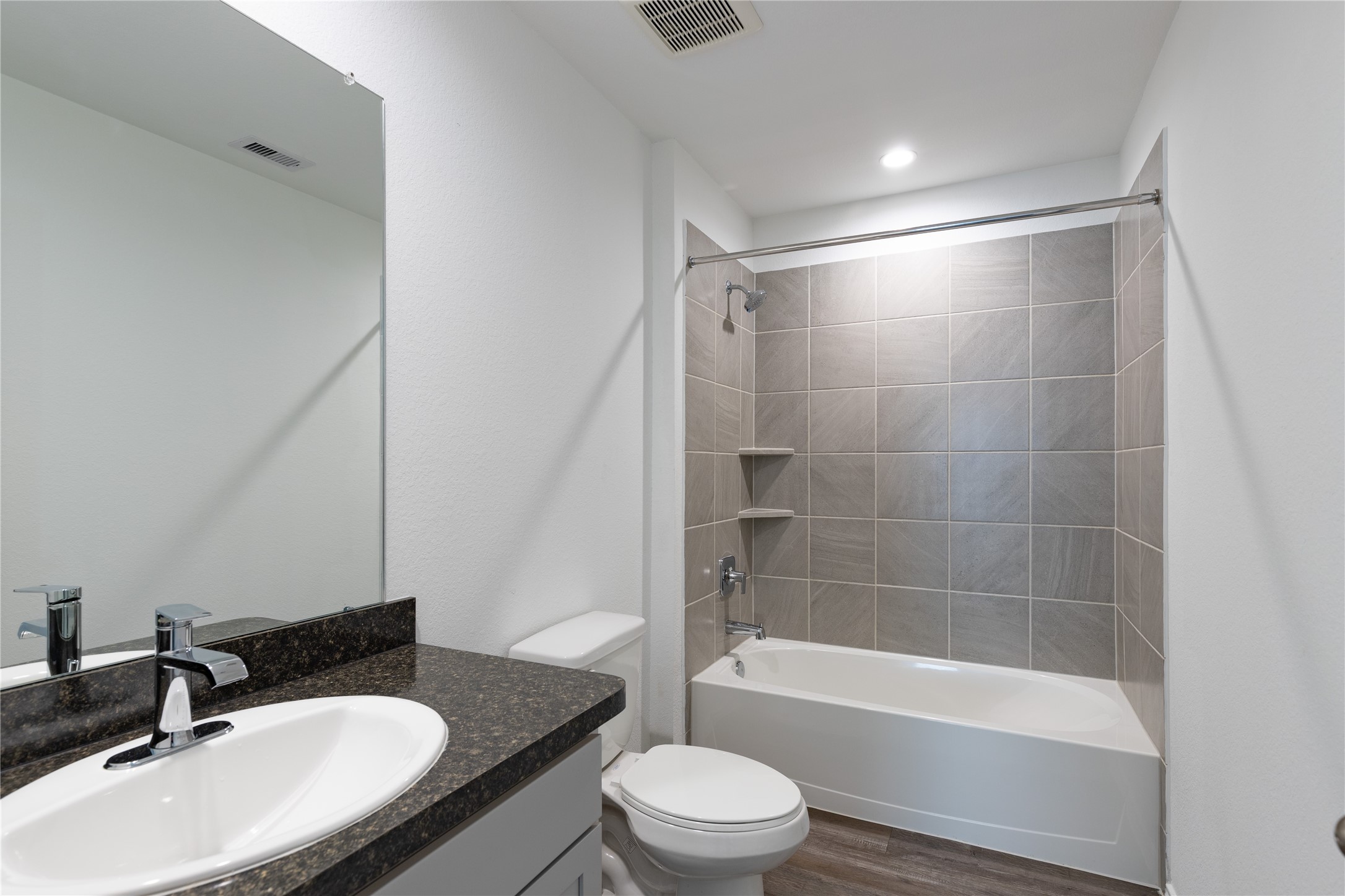24330 Saddlestone Green Drive Spring, TX 77373 - Photo 15 of 19 Beautifully appointed secondary bathroom.