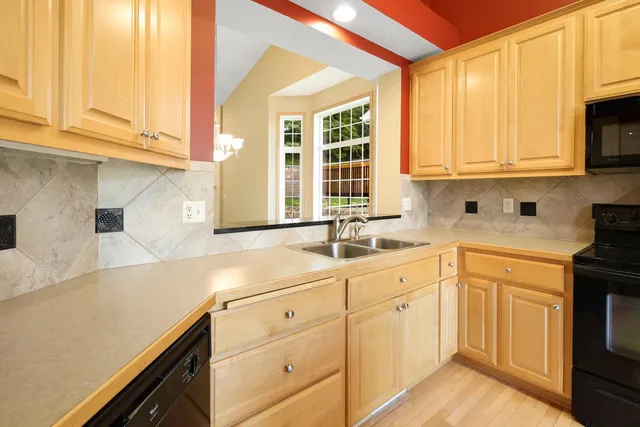 $410,000 | 9007 Meadow Place, Savage, MN 55378