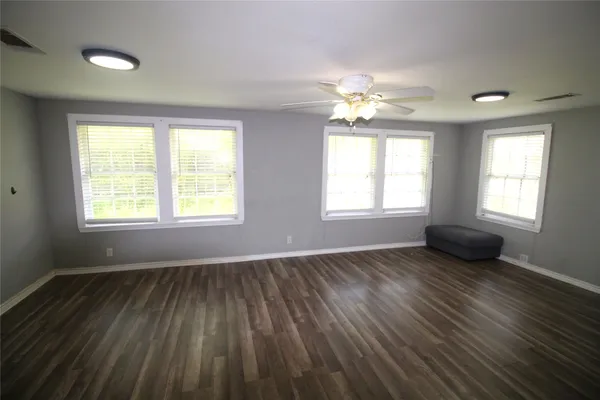 $139,000 | 592 Burr Road, Madisonville, TX 77864