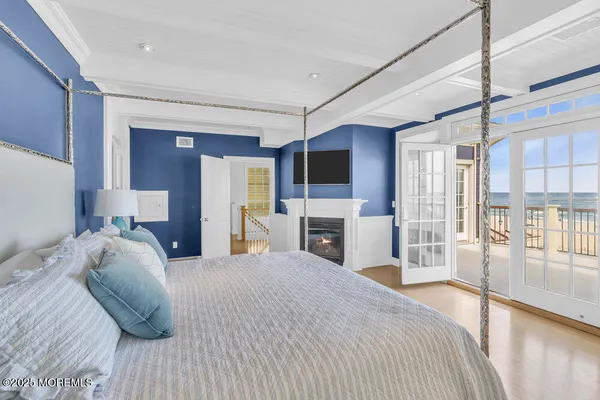 a view of a kitchen with furniture and kitchen view