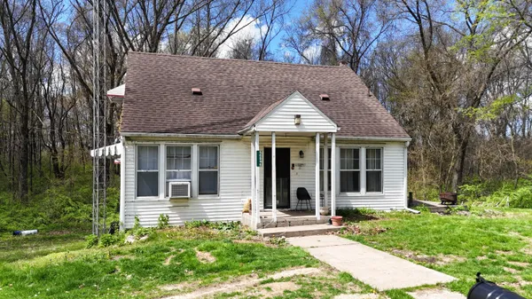 $175,000 | 56896 Sunnyside Avenue, Cassopolis, MI 49031