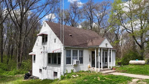 $175,000 | 56896 Sunnyside Avenue, Cassopolis, MI 49031