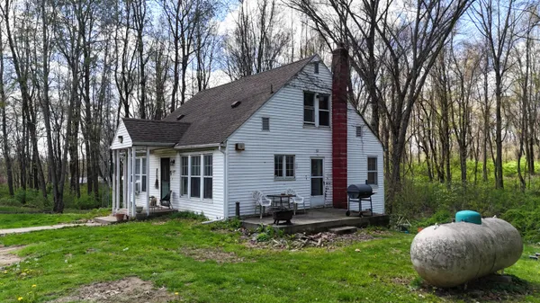 $175,000 | 56896 Sunnyside Avenue, Cassopolis, MI 49031