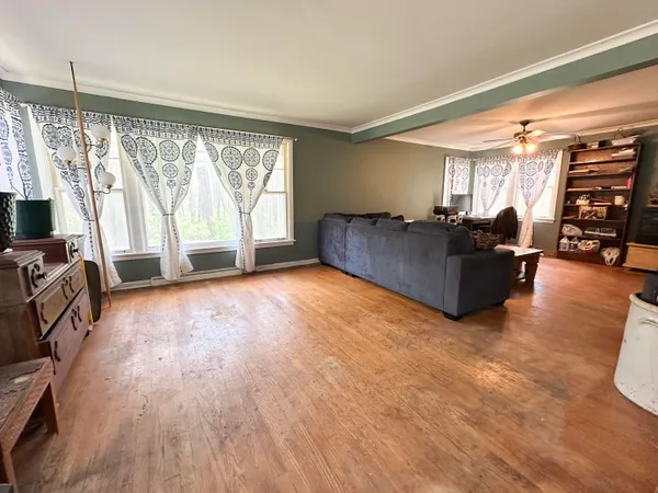 $175,000 | 56896 Sunnyside Avenue, Cassopolis, MI 49031