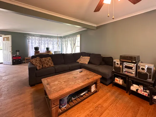 $175,000 | 56896 Sunnyside Avenue, Cassopolis, MI 49031