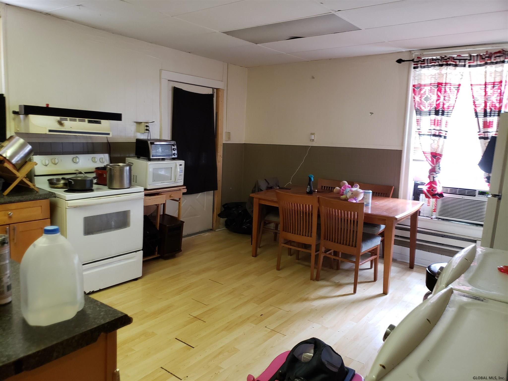 219 Spring Avenue Troy, NY 12180 - Photo 15 of 31 Photo 15