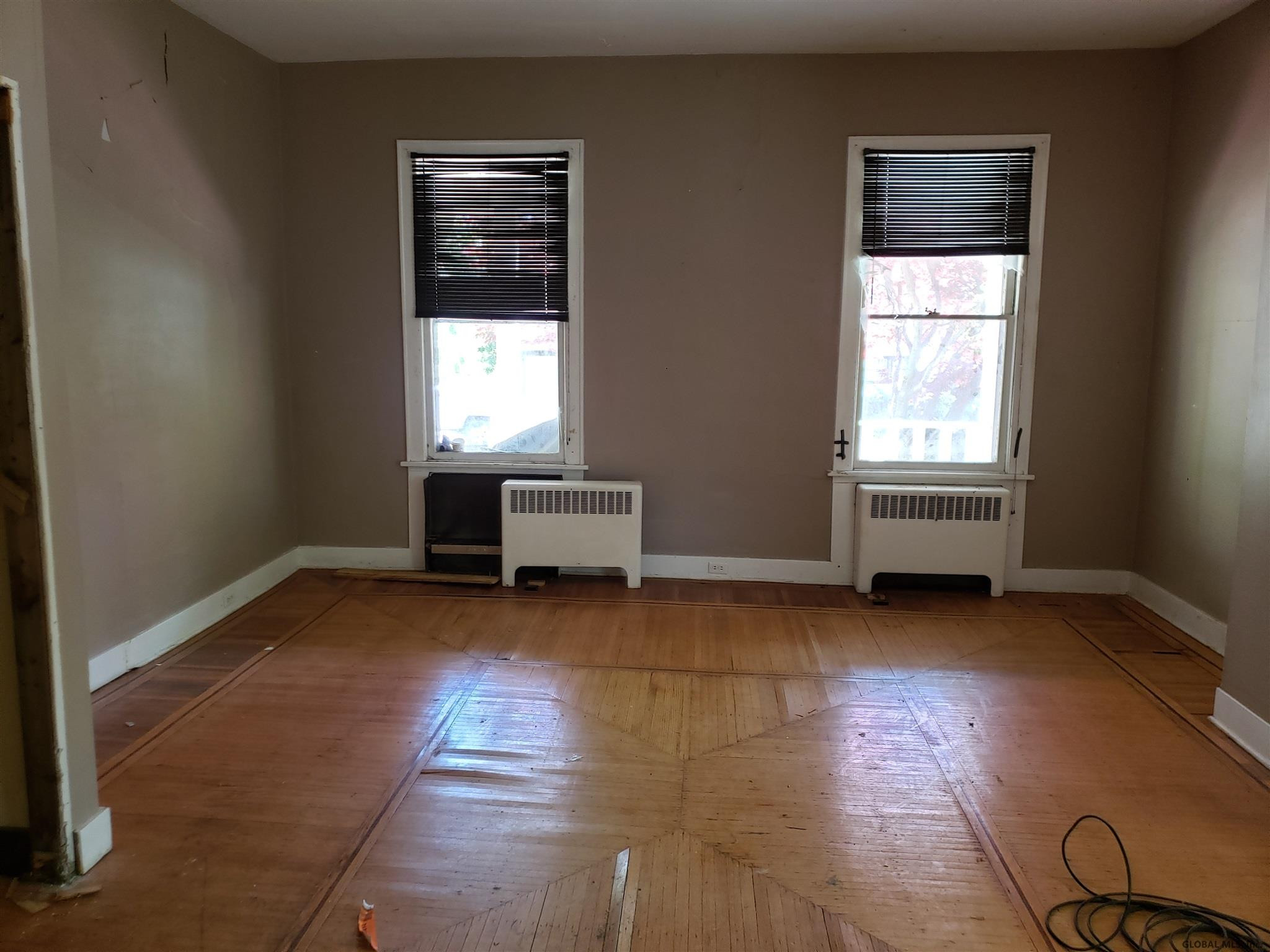 219 Spring Avenue Troy, NY 12180 - Photo 28 of 31 Photo 28