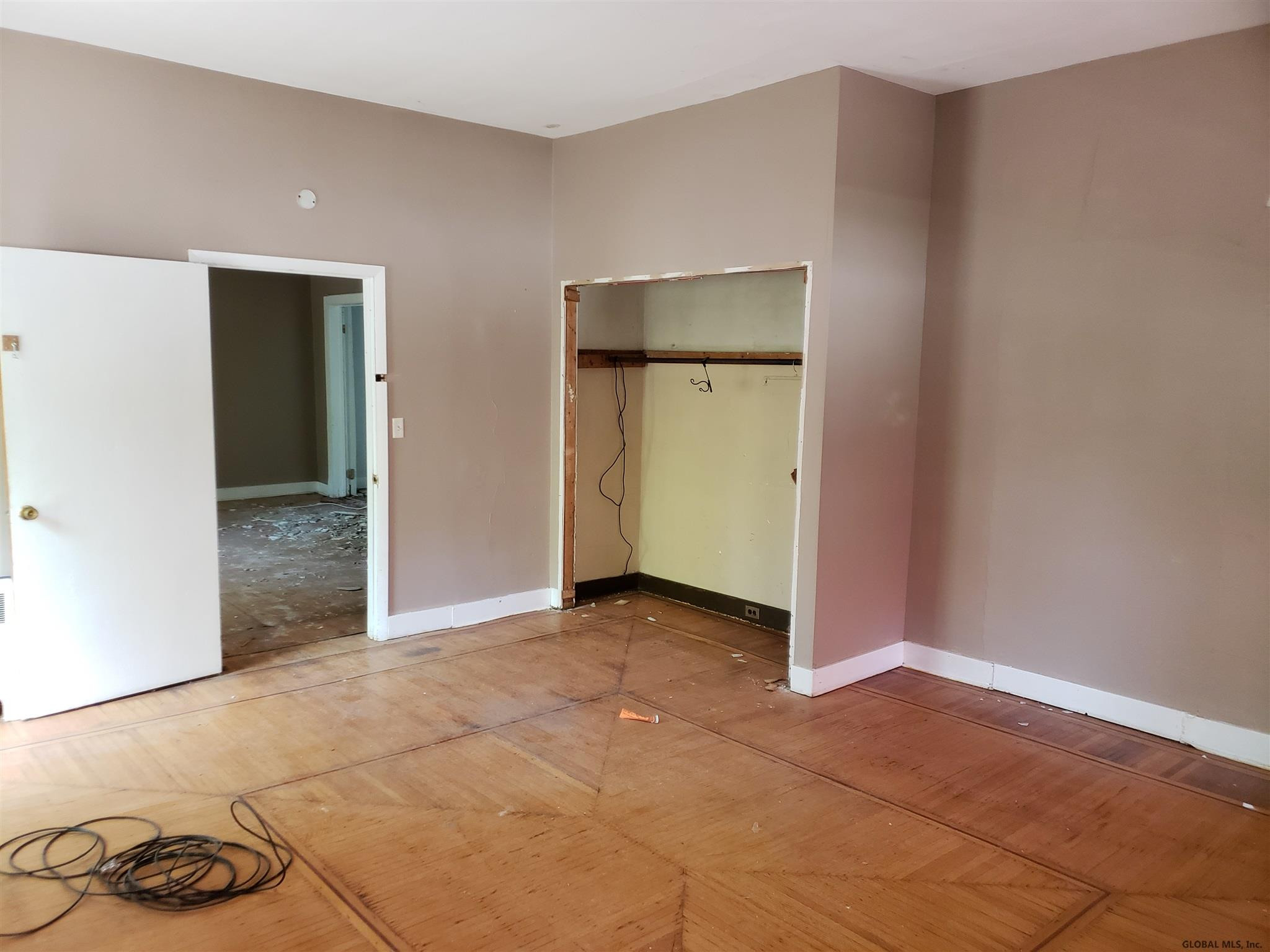 219 Spring Avenue Troy, NY 12180 - Photo 29 of 31 Vacant unit master bedroom.