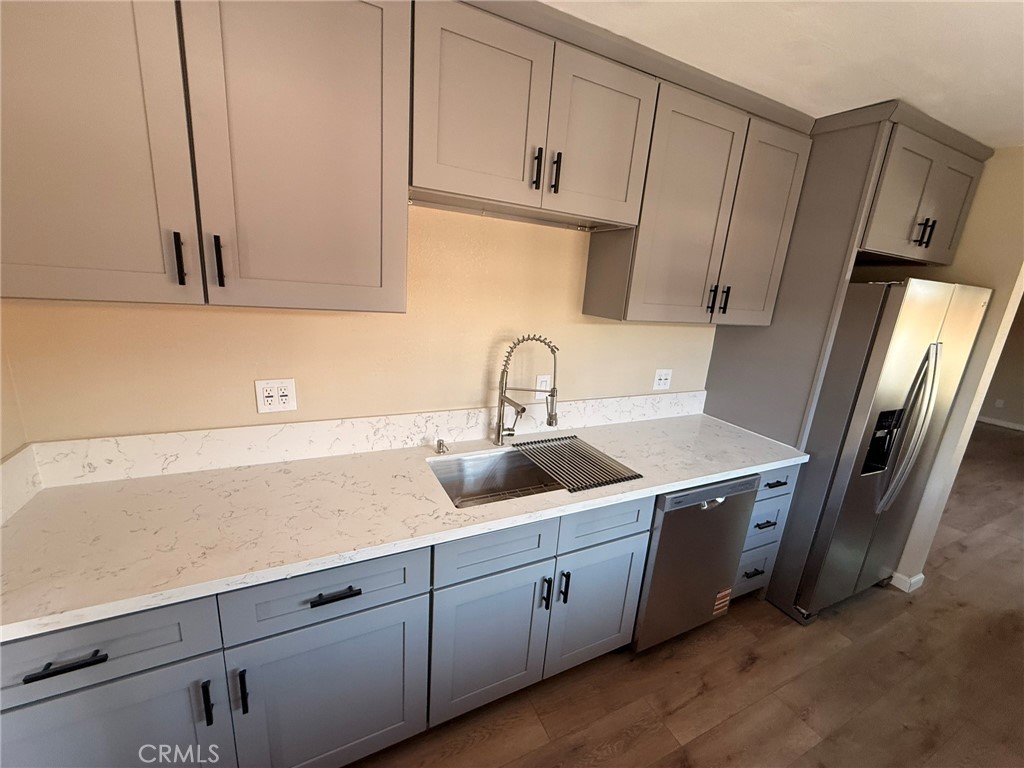 472 Mill Street Colton, CA 92324 - Photo 12 of 24