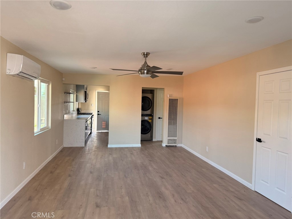 472 Mill Street Colton, CA 92324 - Photo 3 of 24