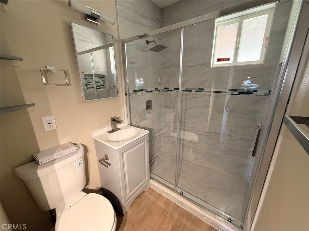 472 Mill Street Colton, CA 92324 - Photo 5 of 24