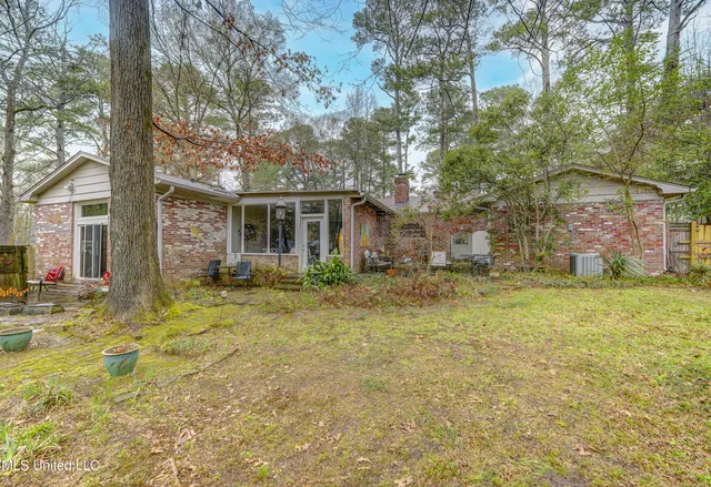 $195,000 | 1735 Hillview Drive, Jackson, MS 39211