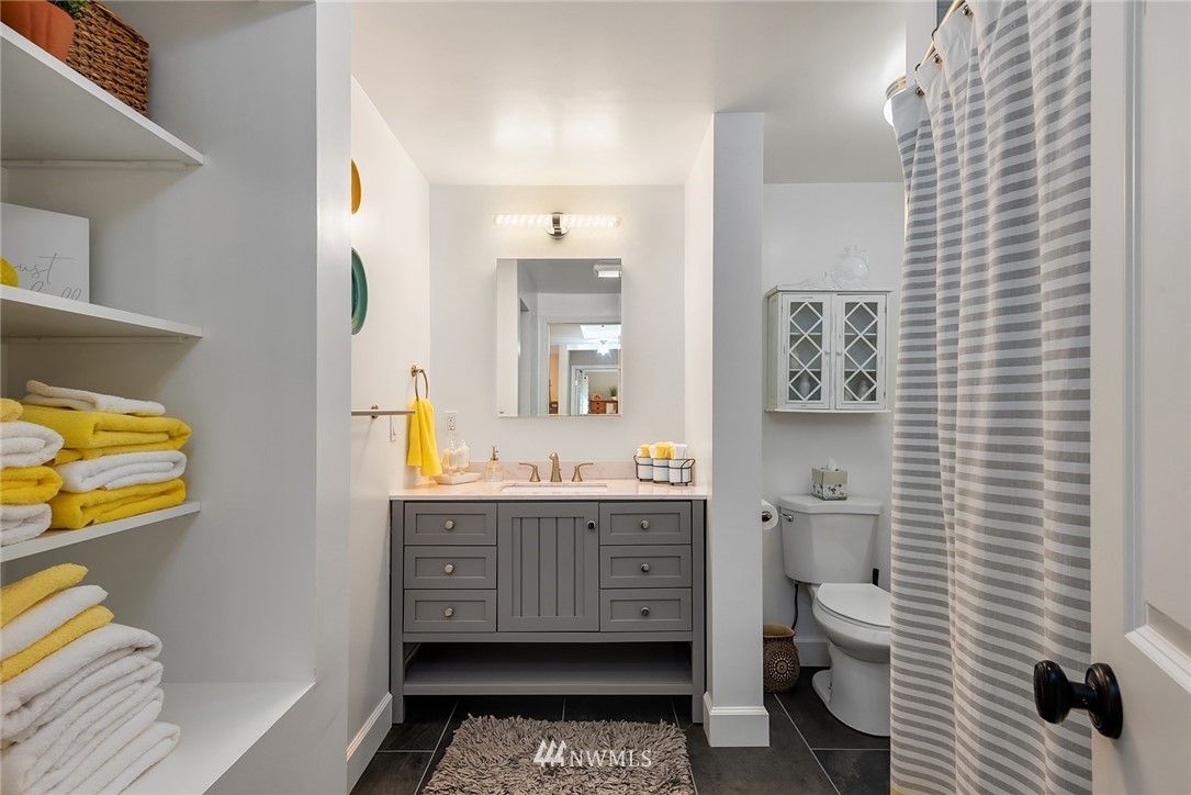 9309 Northeast 191st Street Bothell, WA 98011 - Photo 13 of 25 Gallery Image 13