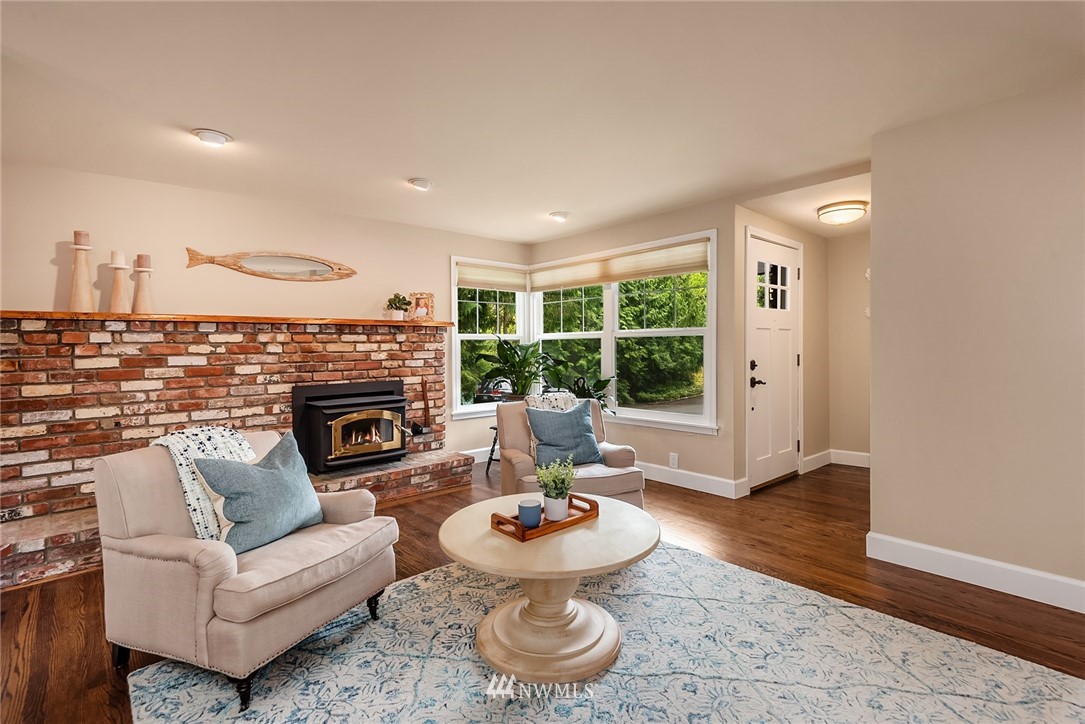 9309 Northeast 191st Street Bothell, WA 98011 - Photo 8 of 25 Gallery Image 8