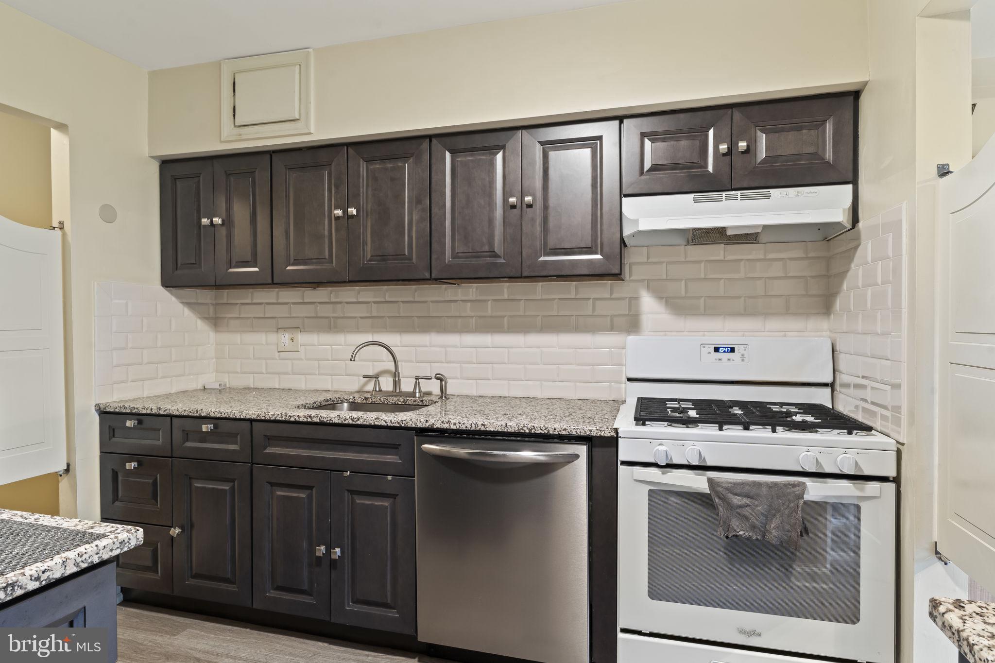 165-2 Echelon Road Voorhees, NJ 08043 - Photo 11 of 25 Gallery Image 11
