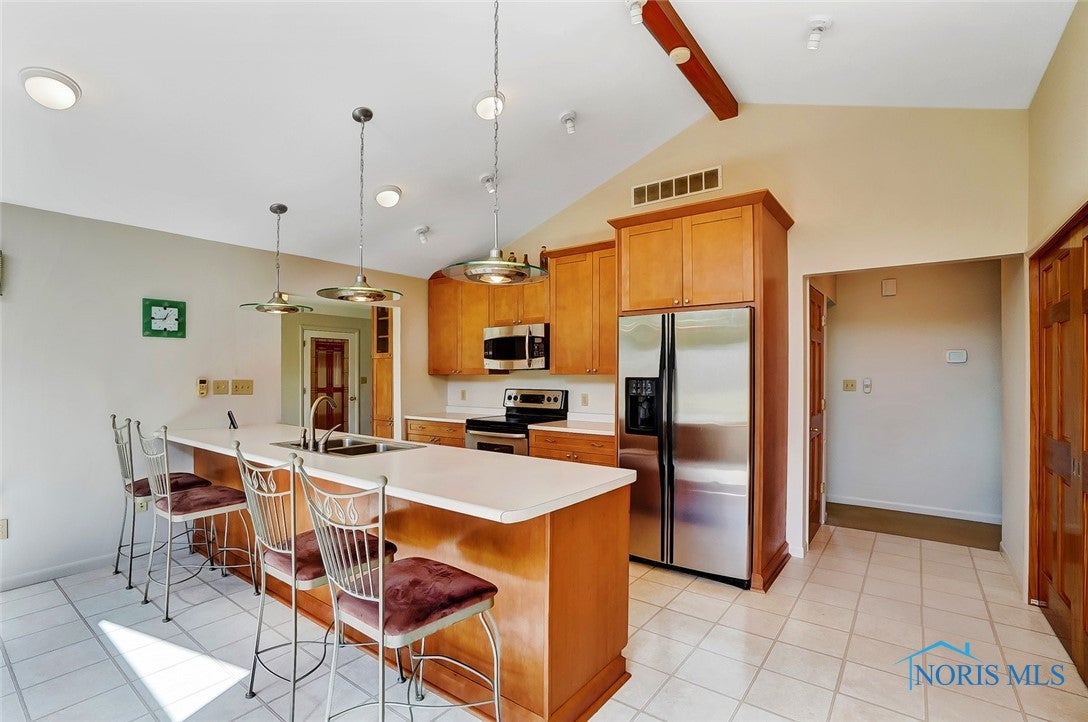 5155 Libbey Road Perrysburg, OH 43551 - Photo 8 of 39 Gallery Image 8