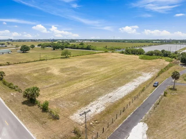 a view of an ocean and city