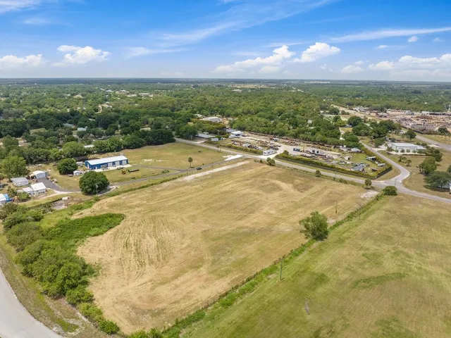 a view of residential houses with city view