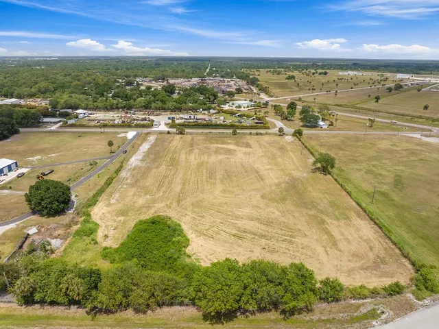 a view of an ocean view