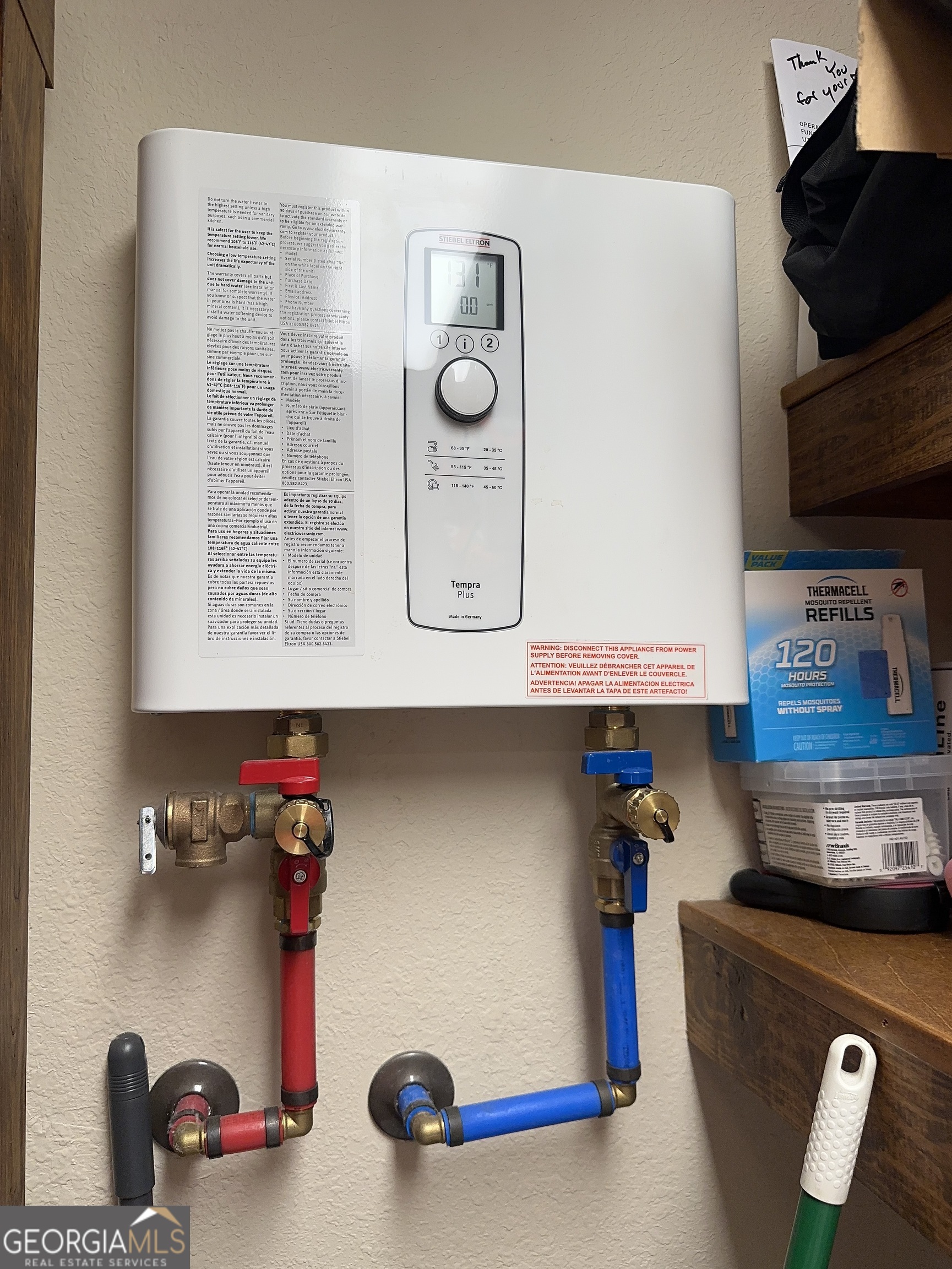 68 Sand Rdg Road Rhine, GA 31077 - Photo 32 of 54 a room with furniture and a potted plant