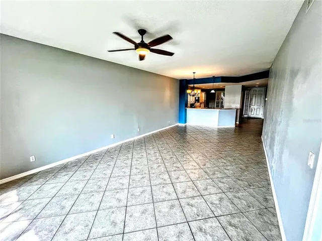 $2,150 | 5691 Key Largo Court, Unit 5691, Bradenton, FL 34203