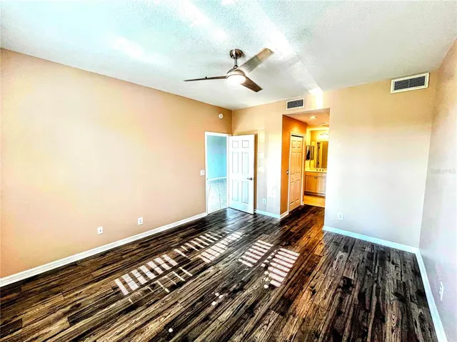 $2,150 | 5691 Key Largo Court, Unit 5691, Bradenton, FL 34203